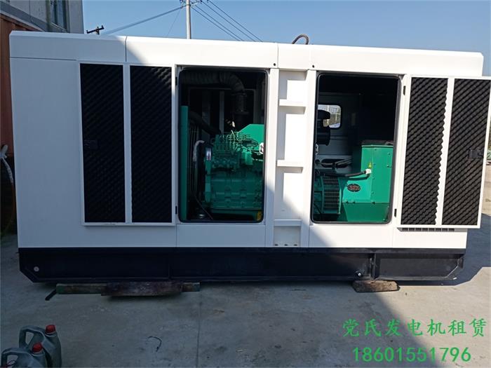 常州發(fā)電機出租租賃全新靜音東風(fēng)康明斯150kw發(fā)電機出租