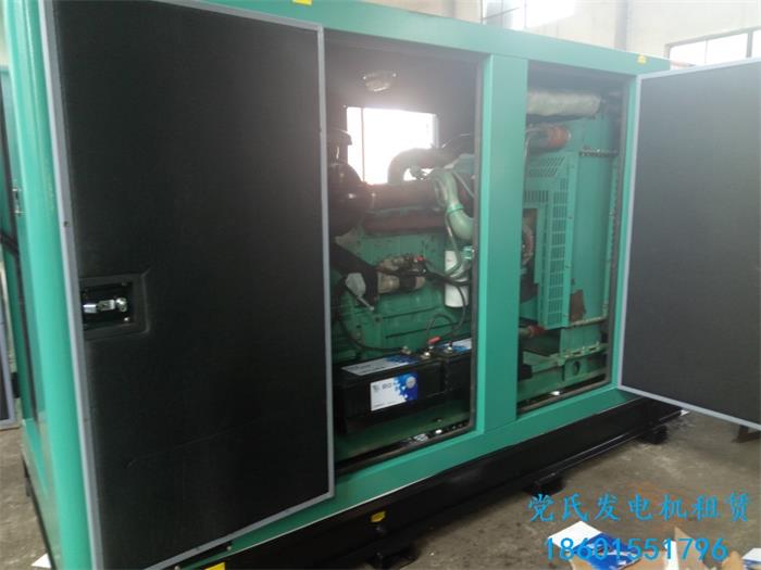 無錫宜興發(fā)電機(jī)出租租賃靜音康明斯200kw柴油發(fā)電機(jī)出租